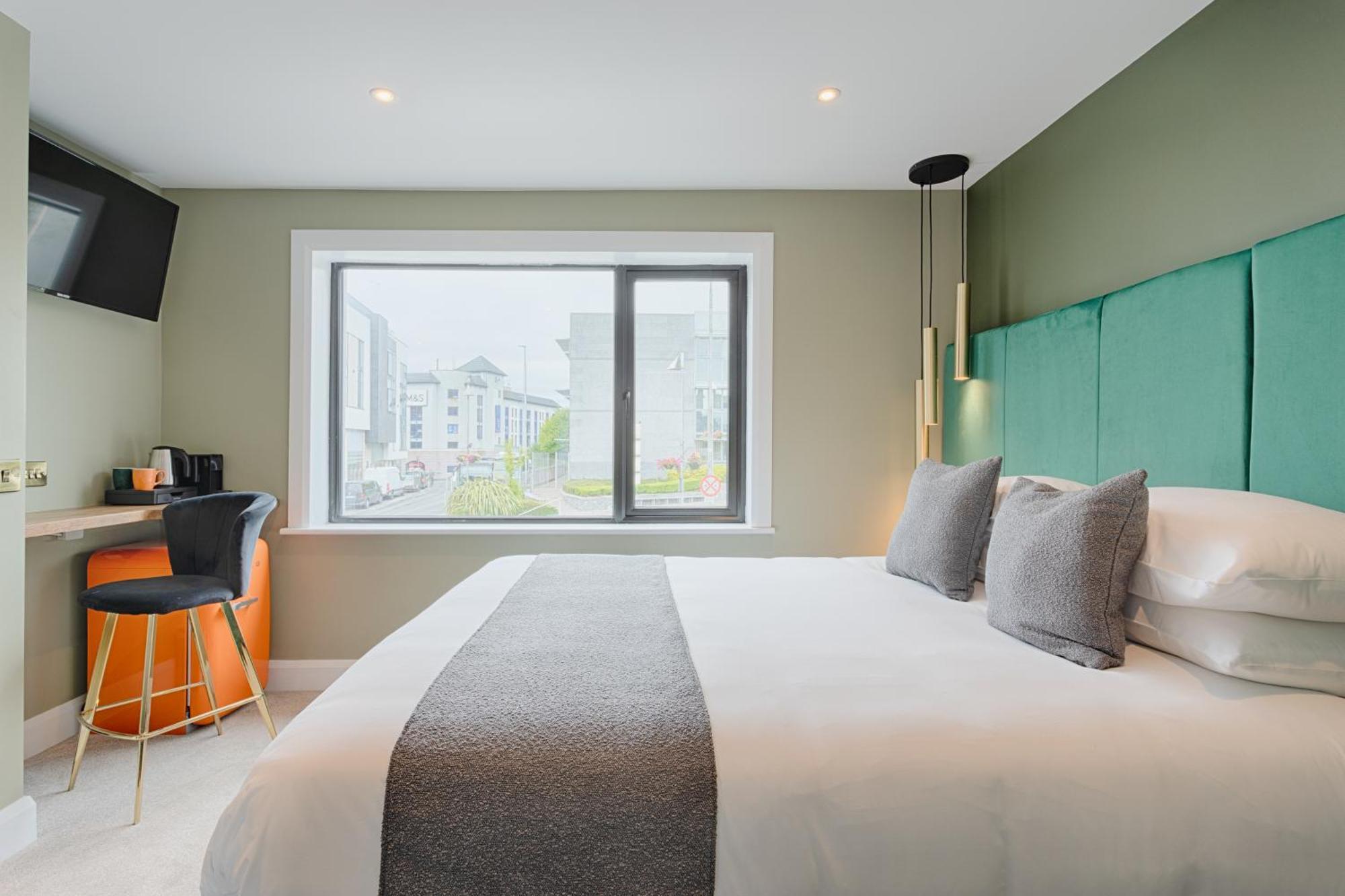 34 On The Hill - Boutique Townhouse Hotel Galway Exterior photo